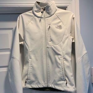 SMALL Women’s Northface Softshell Jacket